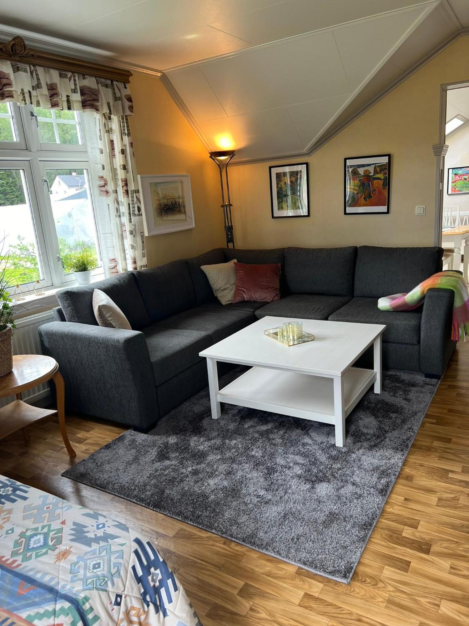 Rosa Huset Osebol Apartman Stöllet Kültér fotó