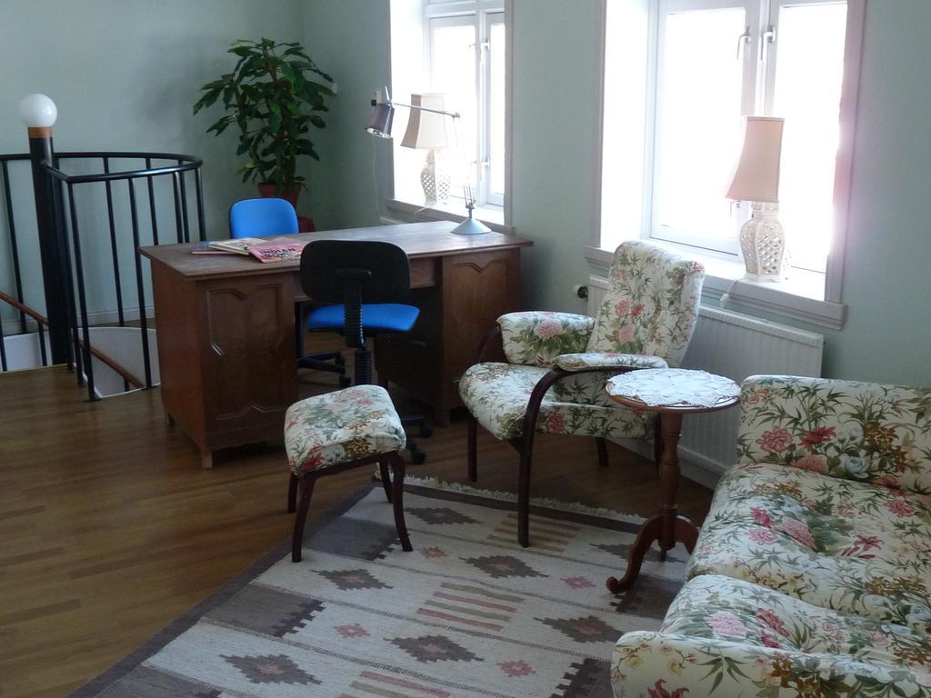 Rosa Huset Osebol Apartman Stöllet Szoba fotó